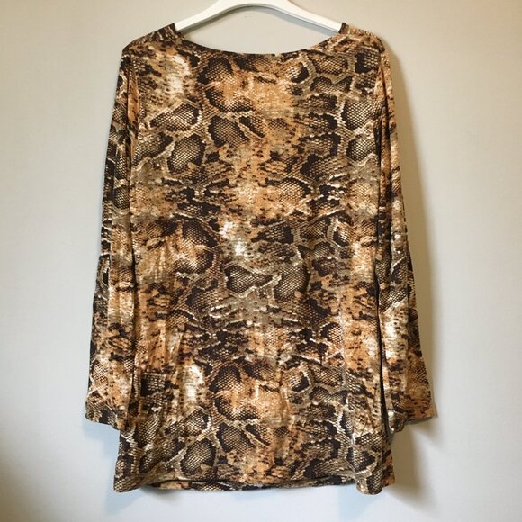 Snakeskin Print Fitted + Lined Long Sleeve Top - Picture 2 of 15